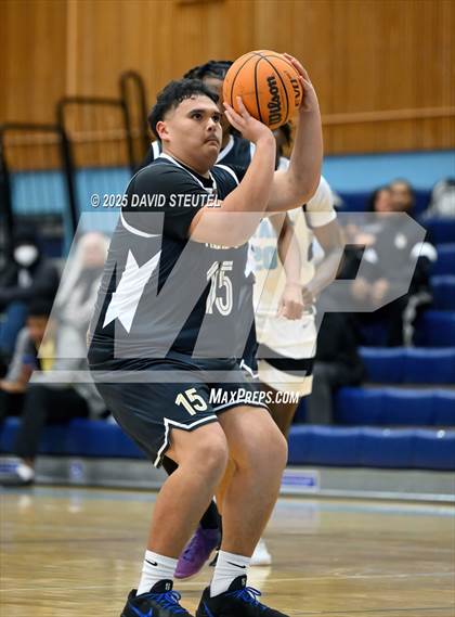 Thumbnail 1 in Armijo @ Burbank photogallery.