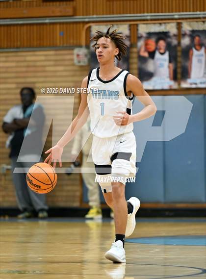 Thumbnail 1 in Armijo @ Burbank photogallery.