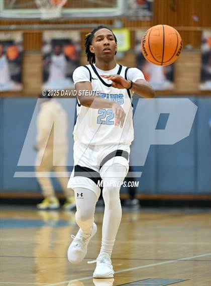 Thumbnail 3 in Armijo @ Burbank photogallery.