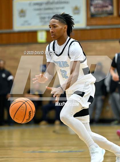 Thumbnail 2 in Armijo @ Burbank photogallery.