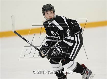 Thumbnail 1 in Xavier vs. St. Joseph (West Haven Christmas D1 3rd Place) photogallery.
