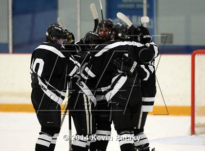 Thumbnail 3 in Xavier vs. St. Joseph (West Haven Christmas D1 3rd Place) photogallery.