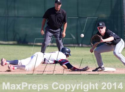Thumbnail 2 in Aliso Niguel vs. Great Oak  (CIF SS Division 2 Quarterfinal Playoff) photogallery.
