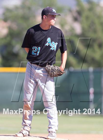 Thumbnail 3 in Aliso Niguel vs. Great Oak  (CIF SS Division 2 Quarterfinal Playoff) photogallery.