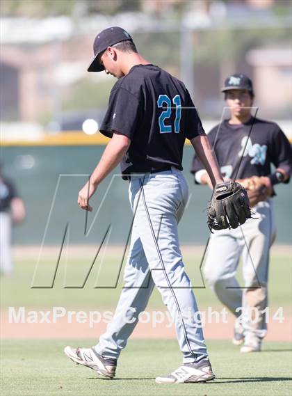 Thumbnail 3 in Aliso Niguel vs. Great Oak  (CIF SS Division 2 Quarterfinal Playoff) photogallery.