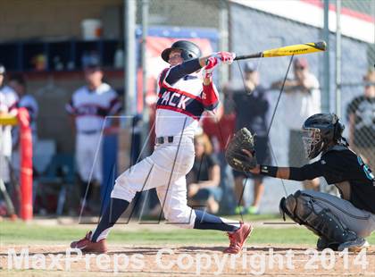 Thumbnail 2 in Aliso Niguel vs. Great Oak  (CIF SS Division 2 Quarterfinal Playoff) photogallery.
