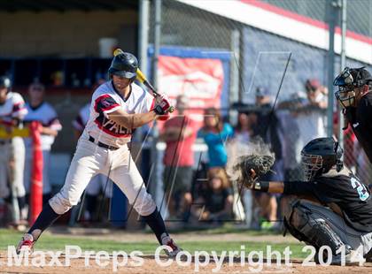 Thumbnail 2 in Aliso Niguel vs. Great Oak  (CIF SS Division 2 Quarterfinal Playoff) photogallery.