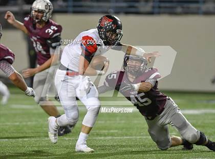 Thumbnail 2 in West vs. Cameron Yoe (UIL 3A Bi-District Playoff) photogallery.