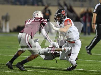 Thumbnail 3 in West vs. Cameron Yoe (UIL 3A Bi-District Playoff) photogallery.