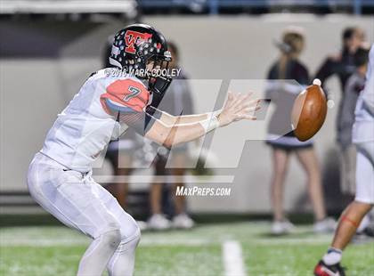 Thumbnail 3 in West vs. Cameron Yoe (UIL 3A Bi-District Playoff) photogallery.