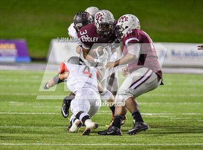 Thumbnail 3 in West vs. Cameron Yoe (UIL 3A Bi-District Playoff) photogallery.