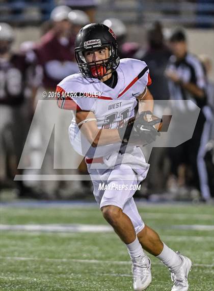 Thumbnail 2 in West vs. Cameron Yoe (UIL 3A Bi-District Playoff) photogallery.