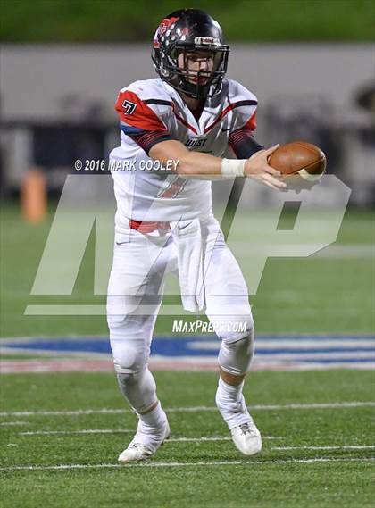 Thumbnail 1 in West vs. Cameron Yoe (UIL 3A Bi-District Playoff) photogallery.