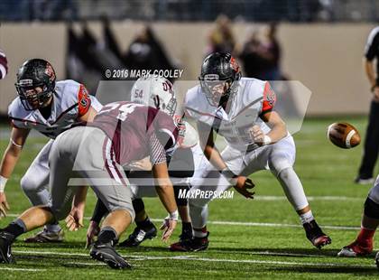 Thumbnail 3 in West vs. Cameron Yoe (UIL 3A Bi-District Playoff) photogallery.