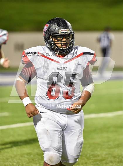 Thumbnail 3 in West vs. Cameron Yoe (UIL 3A Bi-District Playoff) photogallery.