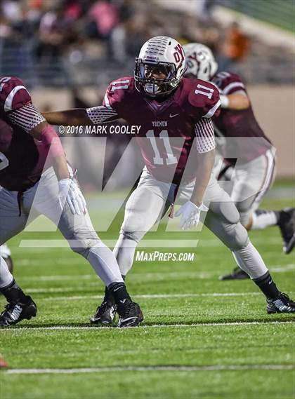 Thumbnail 1 in West vs. Cameron Yoe (UIL 3A Bi-District Playoff) photogallery.