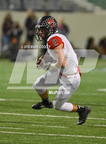 Thumbnail 3 in West vs. Cameron Yoe (UIL 3A Bi-District Playoff) photogallery.