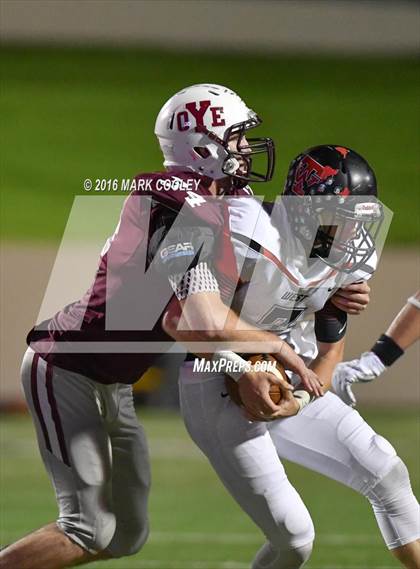 Thumbnail 2 in West vs. Cameron Yoe (UIL 3A Bi-District Playoff) photogallery.