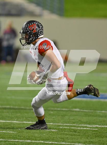 Thumbnail 2 in West vs. Cameron Yoe (UIL 3A Bi-District Playoff) photogallery.