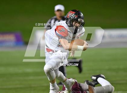 Thumbnail 2 in West vs. Cameron Yoe (UIL 3A Bi-District Playoff) photogallery.