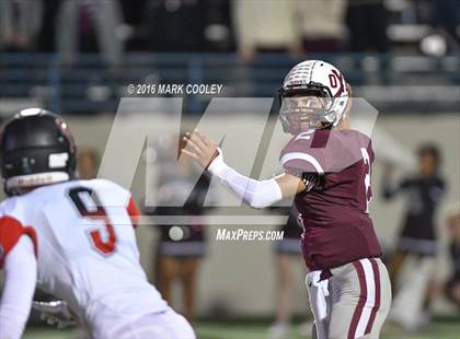 Thumbnail 3 in West vs. Cameron Yoe (UIL 3A Bi-District Playoff) photogallery.