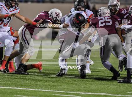 Thumbnail 2 in West vs. Cameron Yoe (UIL 3A Bi-District Playoff) photogallery.