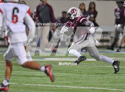 Thumbnail 3 in West vs. Cameron Yoe (UIL 3A Bi-District Playoff) photogallery.