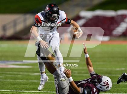 Thumbnail 3 in West vs. Cameron Yoe (UIL 3A Bi-District Playoff) photogallery.