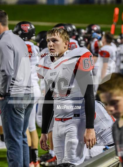Thumbnail 2 in West vs. Cameron Yoe (UIL 3A Bi-District Playoff) photogallery.
