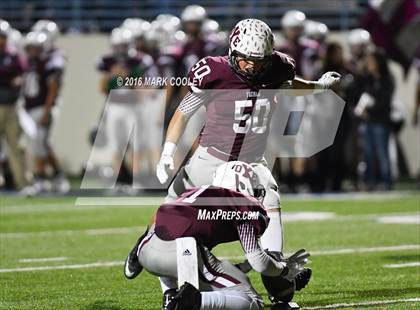 Thumbnail 2 in West vs. Cameron Yoe (UIL 3A Bi-District Playoff) photogallery.