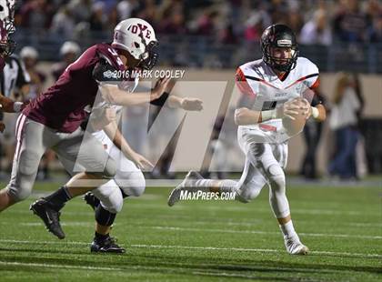 Thumbnail 1 in West vs. Cameron Yoe (UIL 3A Bi-District Playoff) photogallery.