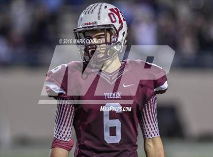Thumbnail 1 in West vs. Cameron Yoe (UIL 3A Bi-District Playoff) photogallery.
