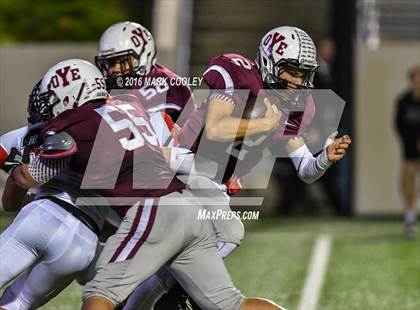 Thumbnail 3 in West vs. Cameron Yoe (UIL 3A Bi-District Playoff) photogallery.