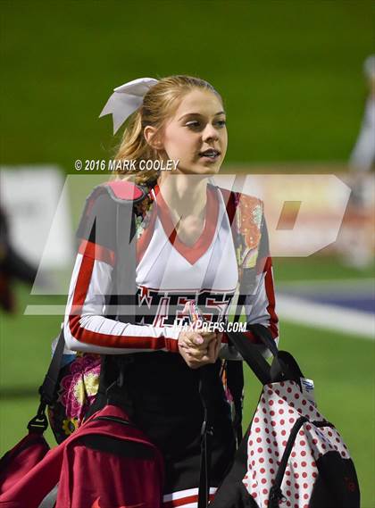 Thumbnail 1 in West vs. Cameron Yoe (UIL 3A Bi-District Playoff) photogallery.