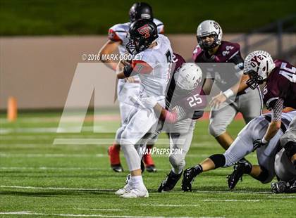 Thumbnail 2 in West vs. Cameron Yoe (UIL 3A Bi-District Playoff) photogallery.
