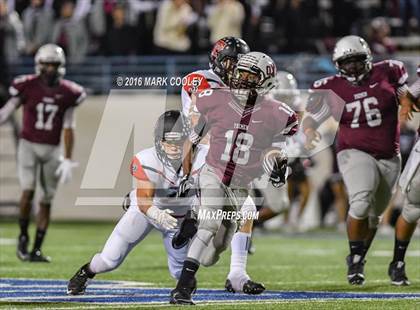 Thumbnail 1 in West vs. Cameron Yoe (UIL 3A Bi-District Playoff) photogallery.