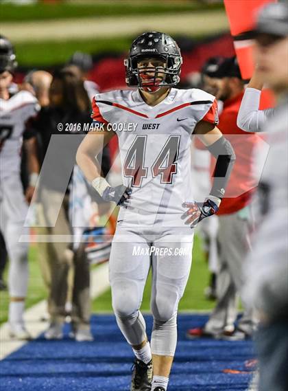 Thumbnail 2 in West vs. Cameron Yoe (UIL 3A Bi-District Playoff) photogallery.