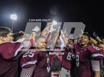 Thumbnail 2 in West vs. Cameron Yoe (UIL 3A Bi-District Playoff) photogallery.