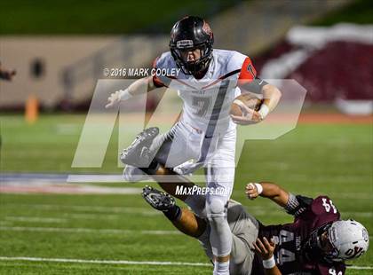 Thumbnail 2 in West vs. Cameron Yoe (UIL 3A Bi-District Playoff) photogallery.