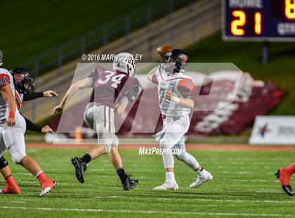 Thumbnail 3 in West vs. Cameron Yoe (UIL 3A Bi-District Playoff) photogallery.