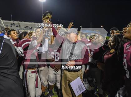 Thumbnail 1 in West vs. Cameron Yoe (UIL 3A Bi-District Playoff) photogallery.