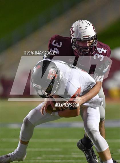 Thumbnail 1 in West vs. Cameron Yoe (UIL 3A Bi-District Playoff) photogallery.