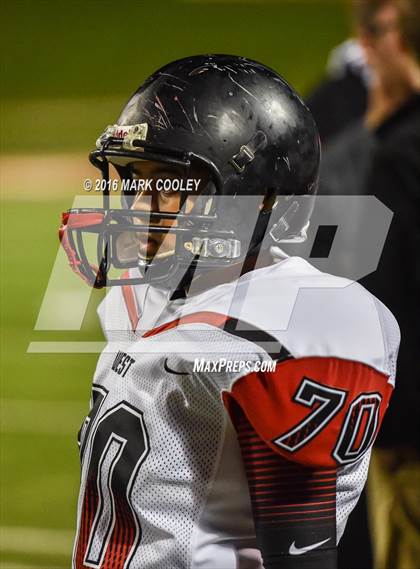 Thumbnail 2 in West vs. Cameron Yoe (UIL 3A Bi-District Playoff) photogallery.