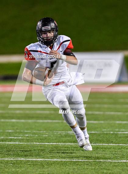 Thumbnail 2 in West vs. Cameron Yoe (UIL 3A Bi-District Playoff) photogallery.