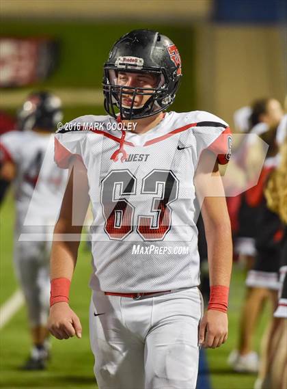 Thumbnail 2 in West vs. Cameron Yoe (UIL 3A Bi-District Playoff) photogallery.