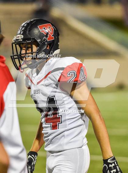 Thumbnail 1 in West vs. Cameron Yoe (UIL 3A Bi-District Playoff) photogallery.