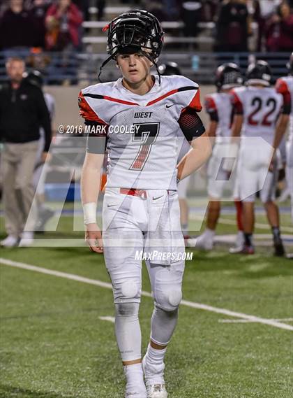 Thumbnail 1 in West vs. Cameron Yoe (UIL 3A Bi-District Playoff) photogallery.