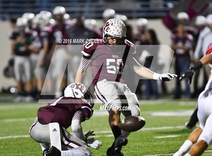 Thumbnail 3 in West vs. Cameron Yoe (UIL 3A Bi-District Playoff) photogallery.