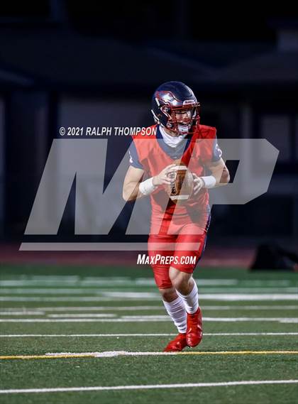 Thumbnail 3 in Pleasant Grove vs Davis photogallery.