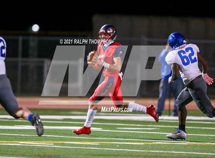 Thumbnail 3 in Pleasant Grove vs Davis photogallery.